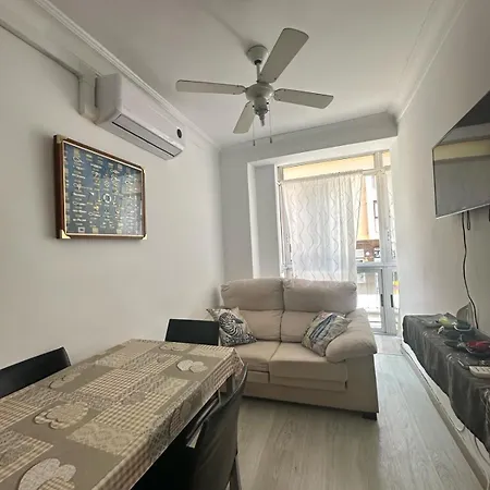De Tres Habitaciones, Playa Valencia